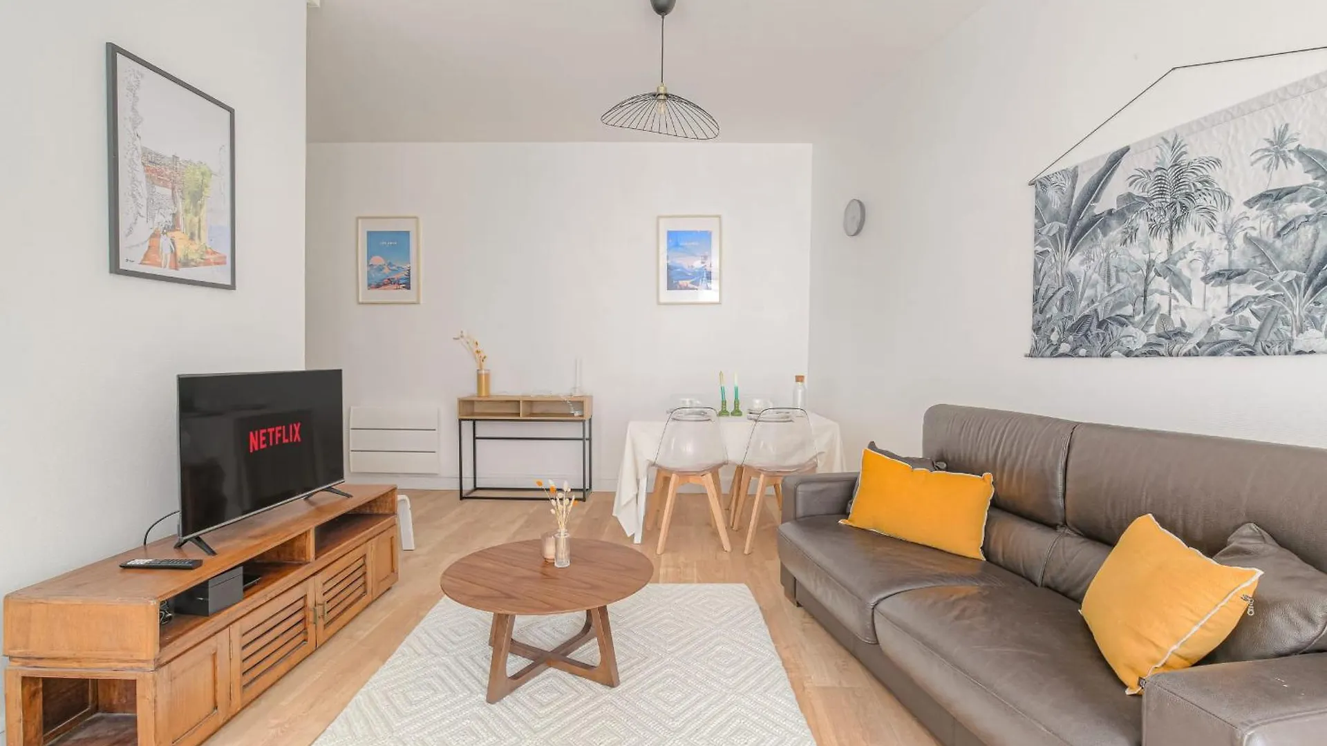 Charmant Et Cosy Ideal Deplacement Pro Villeurbanne 0*,